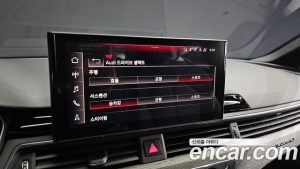Audi A5 40 TFSI 4WD Premium Sportback 2023 года из Южной Кореи