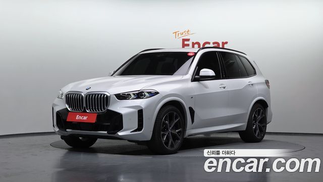 BMW X5 xDrive 40i M Sport 2025 года из Кореи