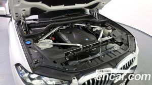BMW X5 xDrive 40i M Sport 2025 года из Южной Кореи