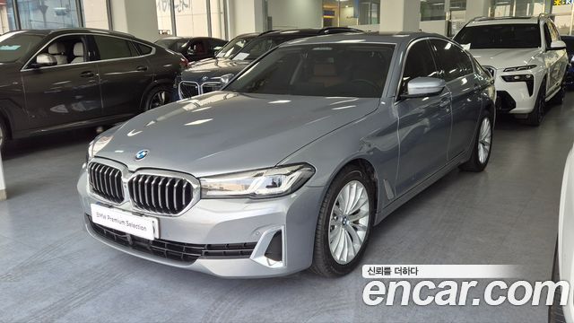 BMW 5-Series 520i Luxury 2023 года из Кореи