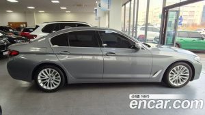 BMW 5-Series 520i Luxury 2023 года из Южной Кореи
