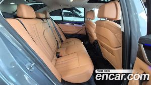 BMW 5-Series 520i Luxury 2023 года из Южной Кореи