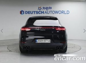 Porsche Cayenne 3.0 Coupe 2022 года из Южной Кореи