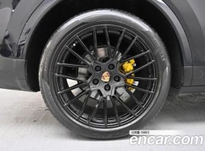 Porsche Cayenne 3.0 Coupe 2022 года из Южной Кореи