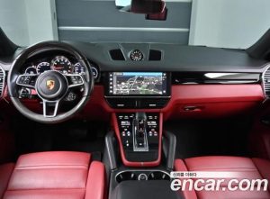 Porsche Cayenne 3.0 Coupe 2022 года из Южной Кореи