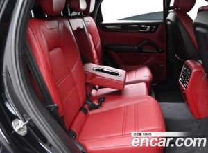 Porsche Cayenne 3.0 Coupe 2022 года из Южной Кореи