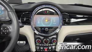 Mini Cooper Convertible CLASSIC 2023 года из Южной Кореи