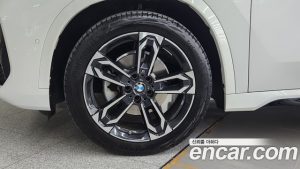 BMW X1 xDrive 20i M Sport 2024 года из Южной Кореи