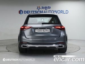 Mercedes-Benz GLE-Class GLE450 4MATIC 2025 года из Южной Кореи