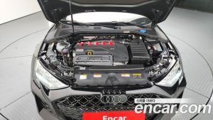 Audi RS3 2.5 TFSI 4WD 2025 года из Южной Кореи