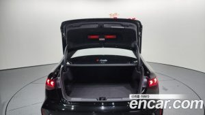 Audi RS3 2.5 TFSI 4WD 2025 года из Южной Кореи