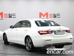 Mercedes-Benz E-Class E250 Avantgarde 2023 года из Южной Кореи