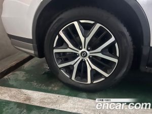 Renault-KoreaSamsung QM6 2.0 LPe RE Signature 2WD 2023 года из Южной Кореи