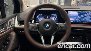 BMW 2-Series 220i Luxury 2025 года из Южной Кореи