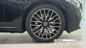 Mercedes-Benz S-Class S580L 4MATIC 2025 года из Южной Кореи