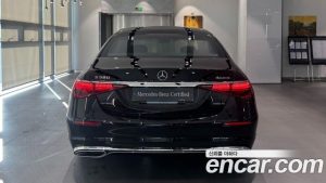 Mercedes-Benz S-Class S580L 4MATIC 2025 года из Южной Кореи