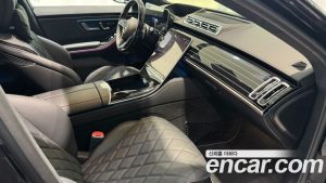 Mercedes-Benz S-Class S580L 4MATIC 2025 года из Южной Кореи
