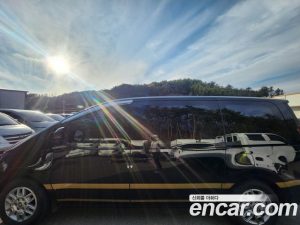 Hyundai Staria Tourer 9-Seater 2025 года из Южной Кореи