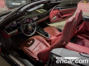Porsche 911 CARRERA S Cabriolet 2024 года из Южной Кореи