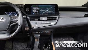 Lexus ES Executive 2025 года из Южной Кореи