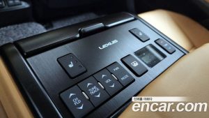 Lexus ES Executive 2025 года из Южной Кореи