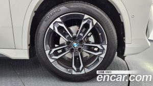 BMW X1 xDrive 20i M Sport 2024 года из Южной Кореи