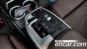 BMW X1 xDrive 20i M Sport 2024 года из Южной Кореи
