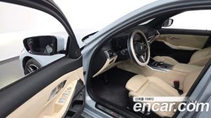 BMW 3-Series 320i M Sport 2023 года из Южной Кореи