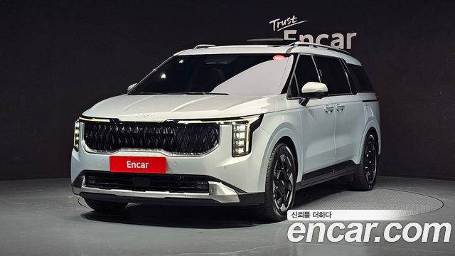 Kia Canival 9-Seater Signature 2024 года из Кореи