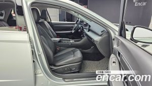 Hyundai Sonata 1.6 Turbo 2024 года из Южной Кореи