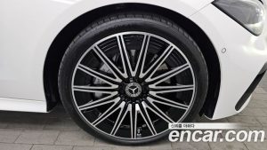 Mercedes-Benz CLE-Class CLE450 4MATIC Coupe 2025 года из Южной Кореи
