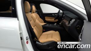 Volvo XC60 B5 Inscription 2022 года из Южной Кореи