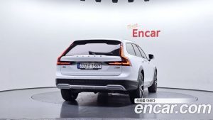 Volvo V90 B6 ULTIMATE AWD 2023 года из Южной Кореи
