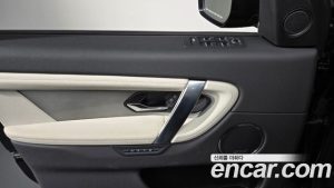 Land Rover Discovery Sport P250 Dynamic SE 2024 года из Южной Кореи