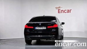 BMW 5-Series 520i Luxury 2023 года из Южной Кореи
