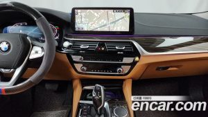 BMW 5-Series 520i Luxury 2023 года из Южной Кореи