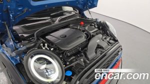 Mini Cooper 5Door CLASSIC 2023 года из Южной Кореи