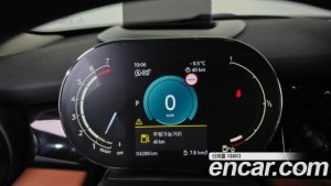 Mini Cooper 5Door CLASSIC 2023 года из Южной Кореи