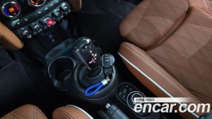 Mini Cooper 5Door CLASSIC 2023 года из Южной Кореи