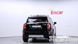 Mini Countryman CLASSIC Plus COMFORT PACK 2023 года из Южной Кореи