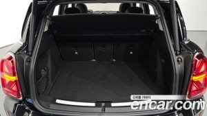 Mini Countryman CLASSIC Plus COMFORT PACK 2023 года из Южной Кореи