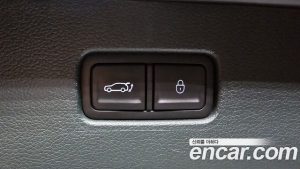 Genesis GV80 2.5T Бензин AWD 2024 года из Южной Кореи