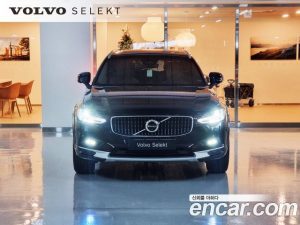 Volvo V90 B5 ULTIMATE AWD 2024 года из Южной Кореи