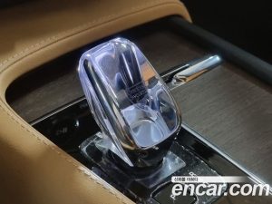 Volvo V90 B5 ULTIMATE AWD 2024 года из Южной Кореи