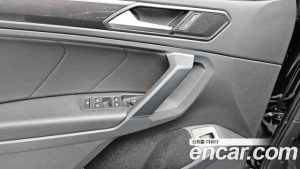 Volkswagen Tiguan 2.0 TDI 4 Prestige 2022 года из Южной Кореи