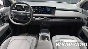 Kia EV3 Standard 2WD 2025 года из Южной Кореи
