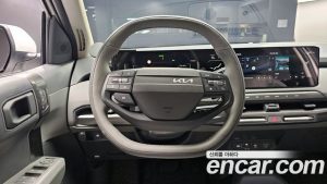 Kia EV3 Standard 2WD 2025 года из Южной Кореи