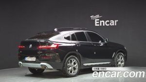 BMW X4 xDrive20i xLine 2024 года из Южной Кореи