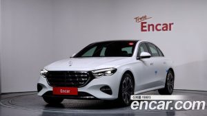Mercedes-Benz E-Class E350e 4MATIC 2025 года из Южной Кореи