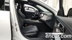 Mercedes-Benz E-Class E350e 4MATIC 2025 года из Южной Кореи